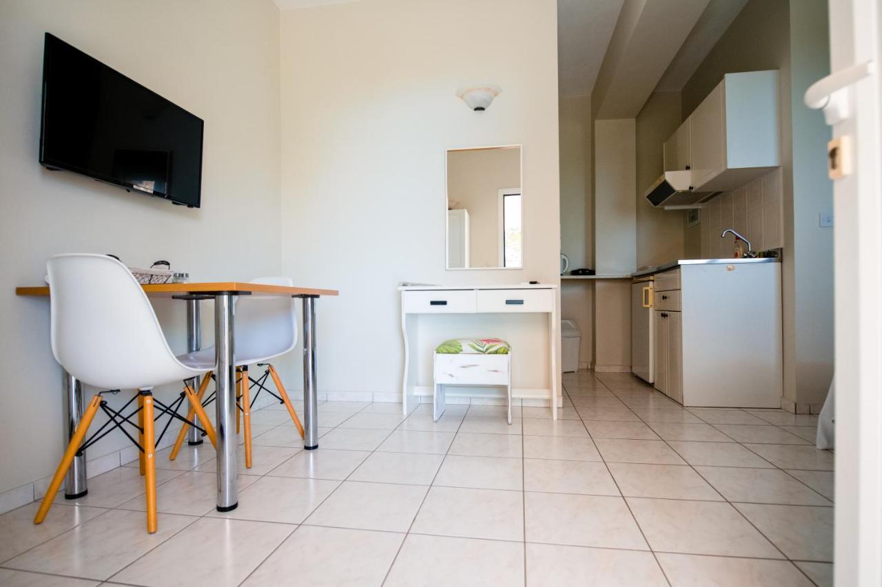 Pessada Bay Studios And Apartments Pesádha 외부 사진