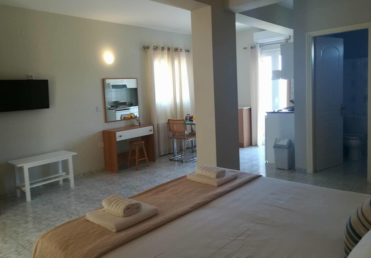 Pessada Bay Studios And Apartments Pesádha 외부 사진